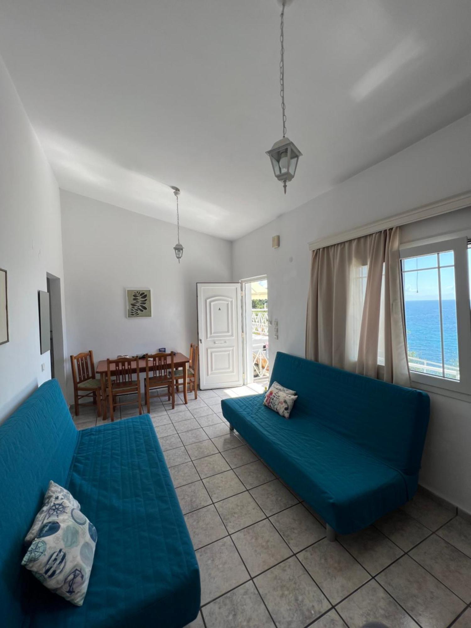 Aronis Spyros Panoramic Seaview Apartments Longos  Room photo